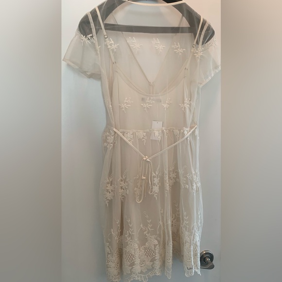 Abercrombie & Fitch Dress - Picture 3 of 6